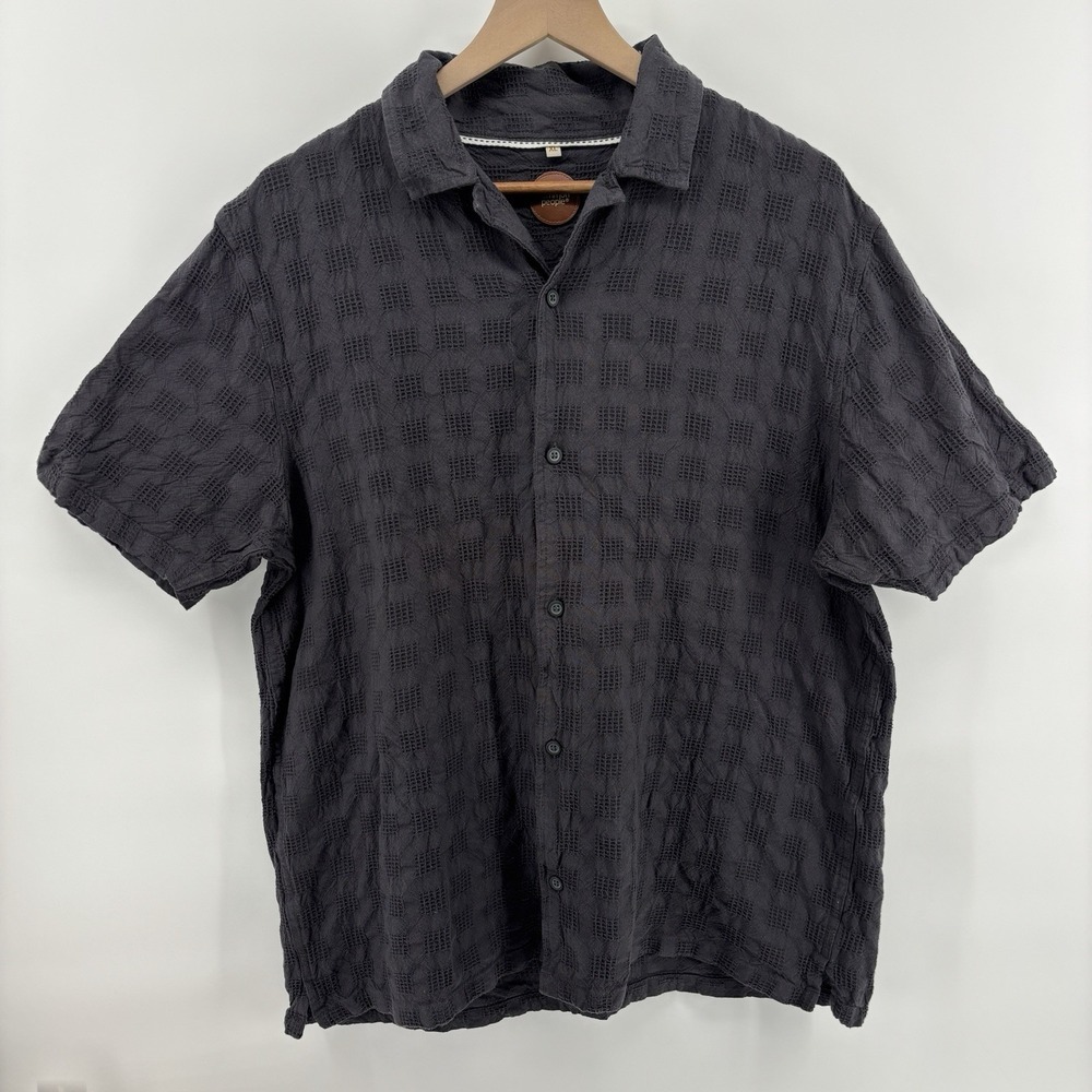 Common People Shirt Mens XL Black Textured Short Sleeve Button Front Camp Collar